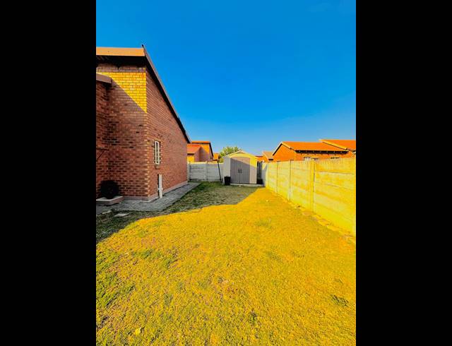 3 BEDROOM HOUSE FOR SALE IN WATERVAL EAST